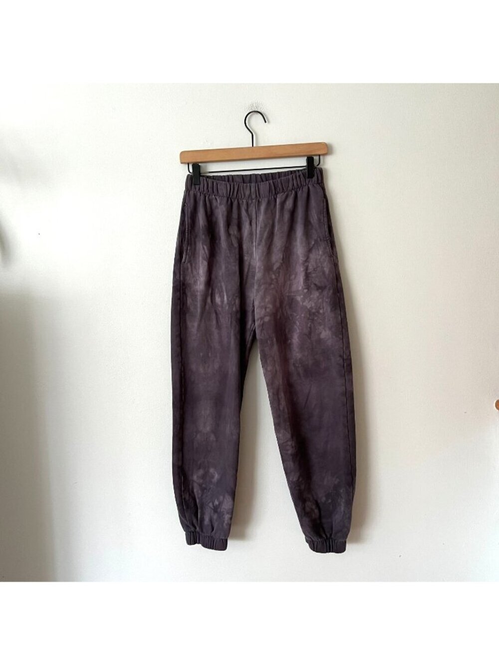 Brandy Melville Purple Rosa High Rise Tie Dye Joggers Women's One Size